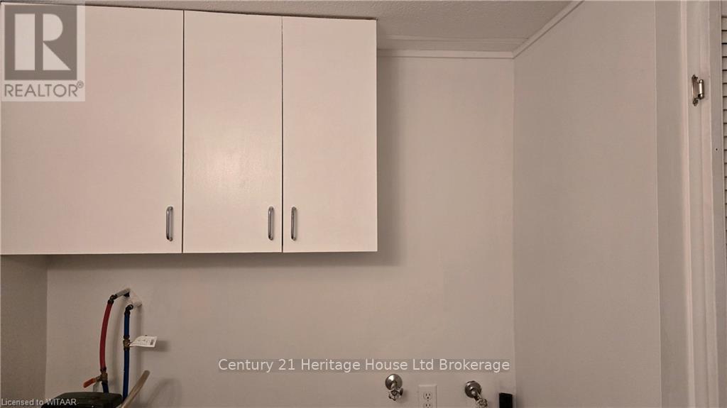 30 - 806201 Oxford Rd 29 Property Photo 19
