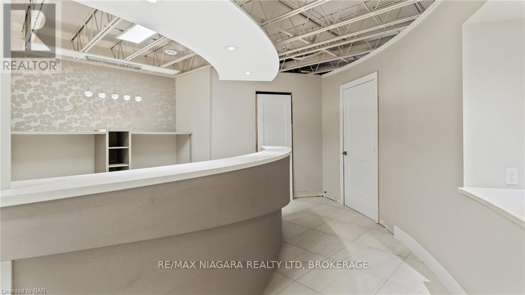 B Ne - 1440 Pelham Street Property Photo 1