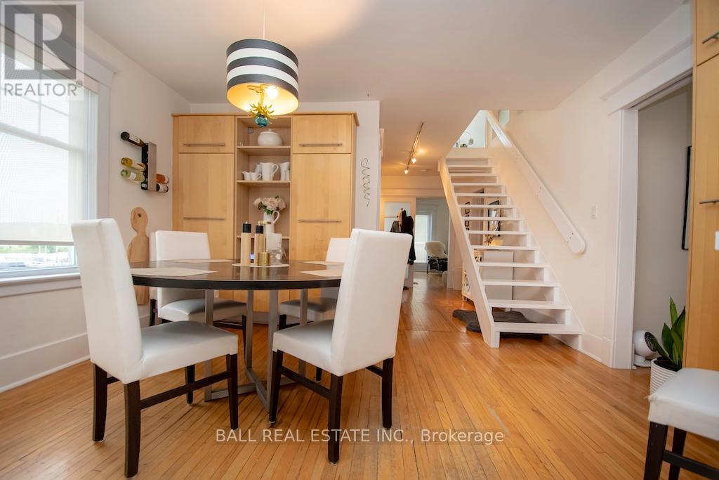 8 Bridge Street Property Photo 9