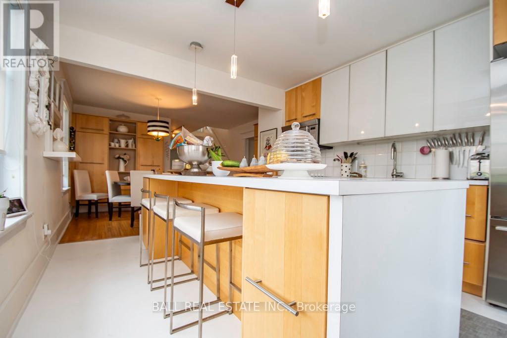 8 Bridge Street Property Photo 12