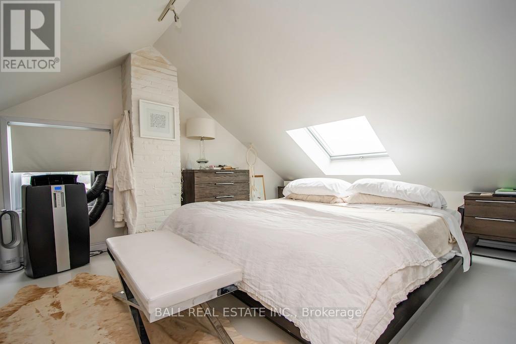 8 Bridge Street Property Photo 17