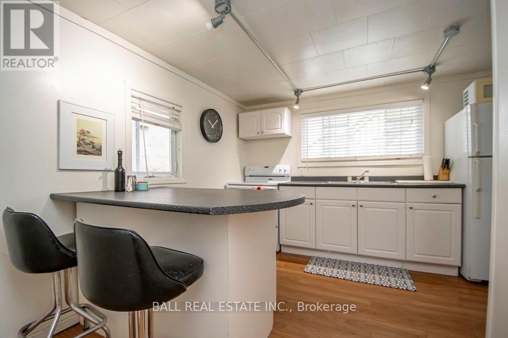 8 Bridge Street Property Photo 24
