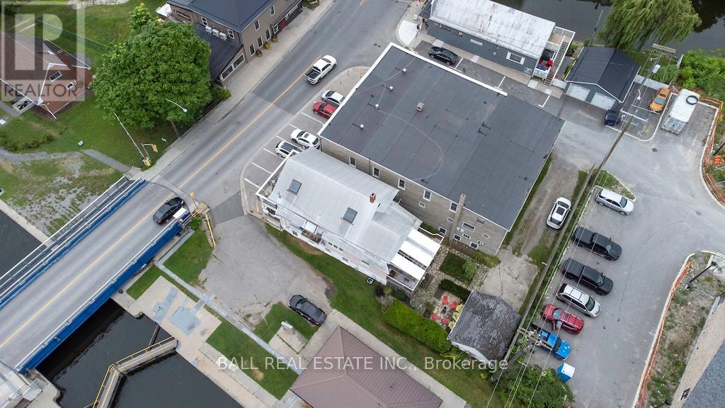 8 Bridge Street Property Photo 33