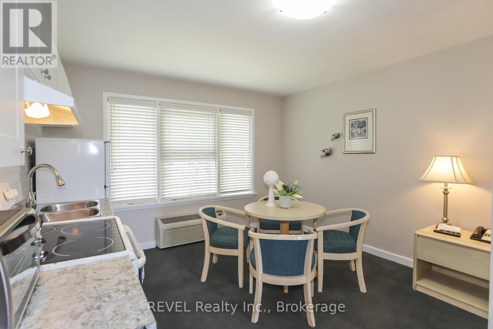 7104 Lundys Lane Property Photo 16