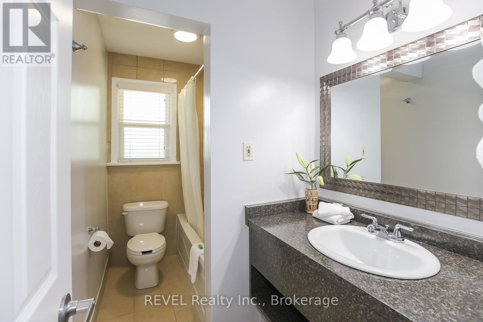 7104 Lundys Lane Property Photo 21