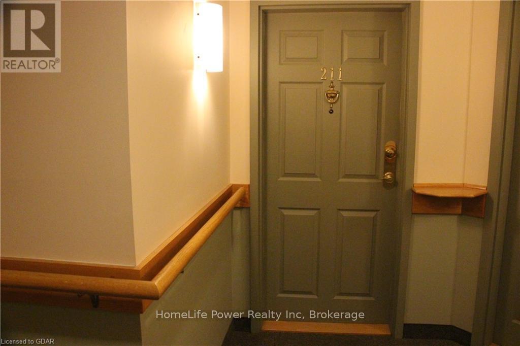 211 - 20 ST GEORGE STREET Property Photo 1