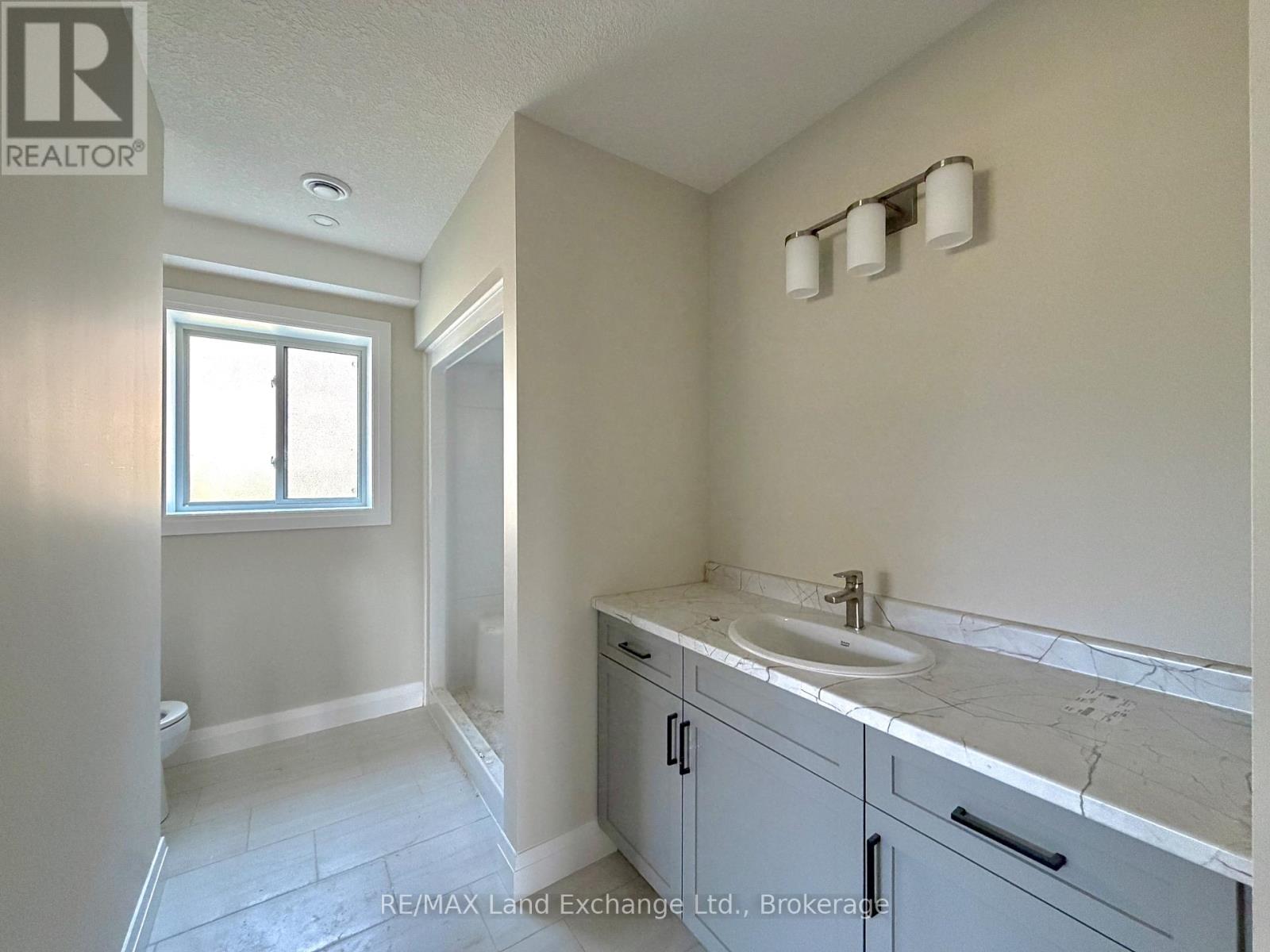 282 Ridge Street Property Photo 15