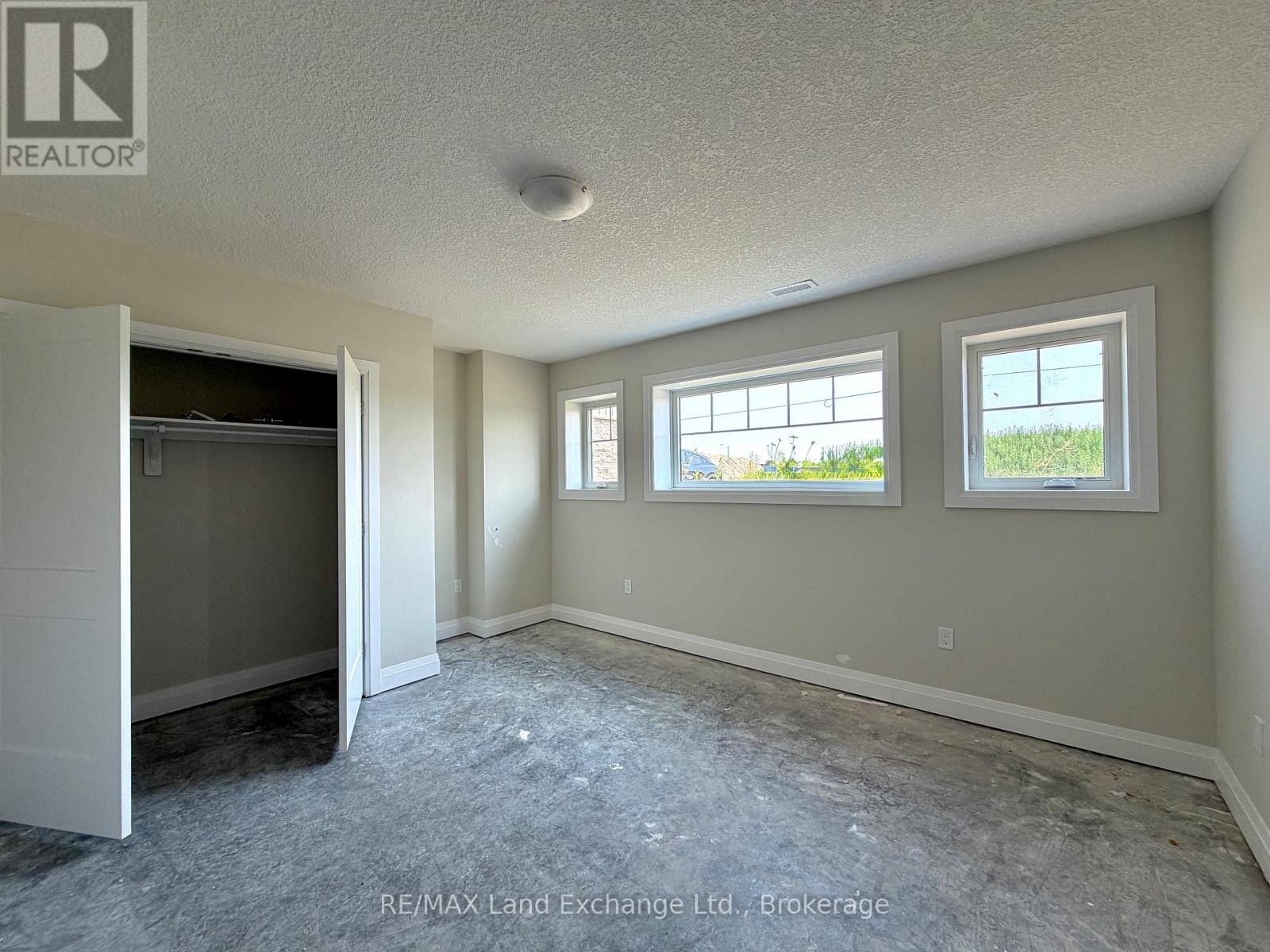 282 Ridge Street Property Photo 17