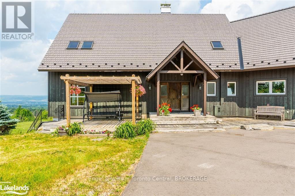 496083 Grey 2 Road Property Photo 4