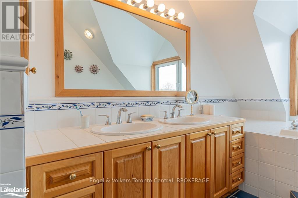 496083 Grey 2 Road Property Photo 29