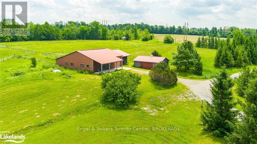 496083 Grey 2 Road Property Photo 43