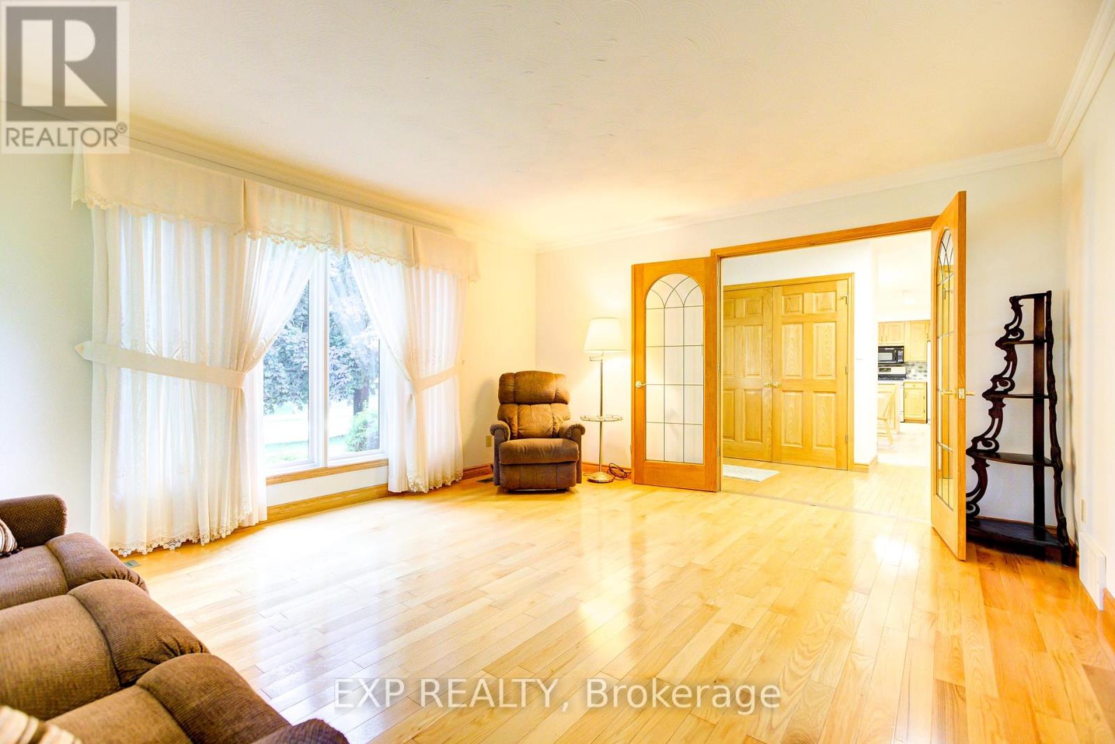 3 Maitland Street Property Photo 8