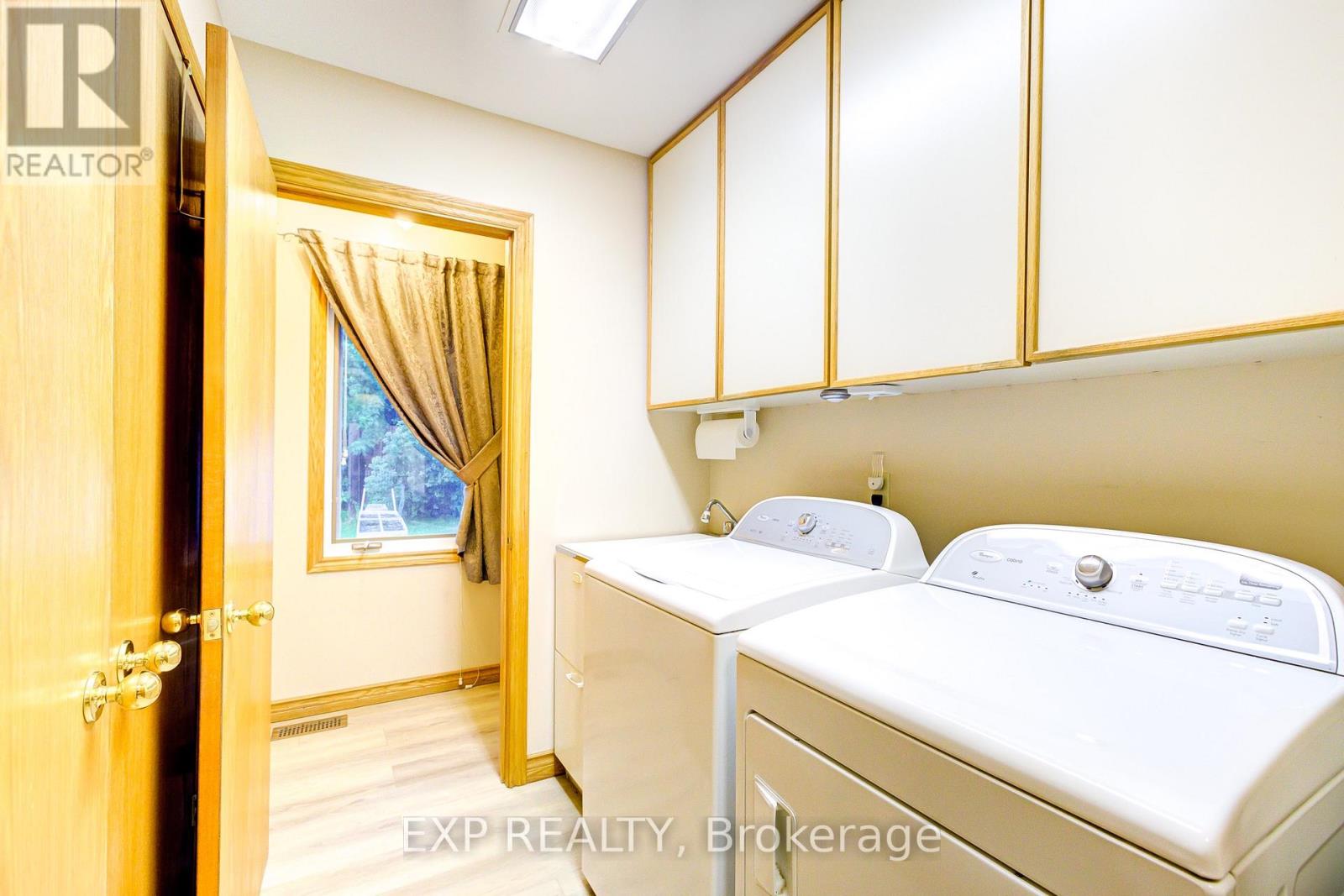 3 Maitland Street Property Photo 14
