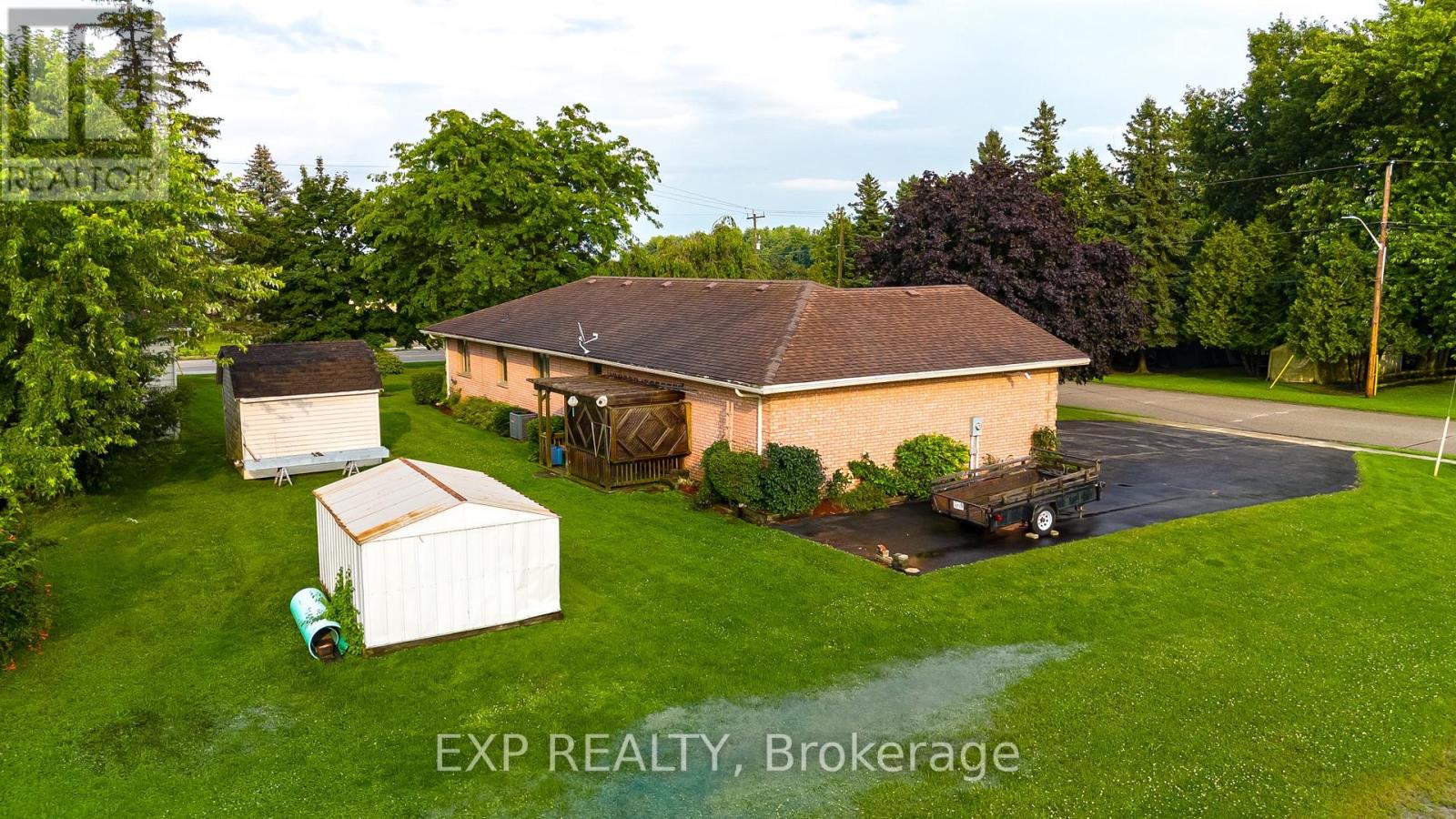 3 Maitland Street Property Photo 17