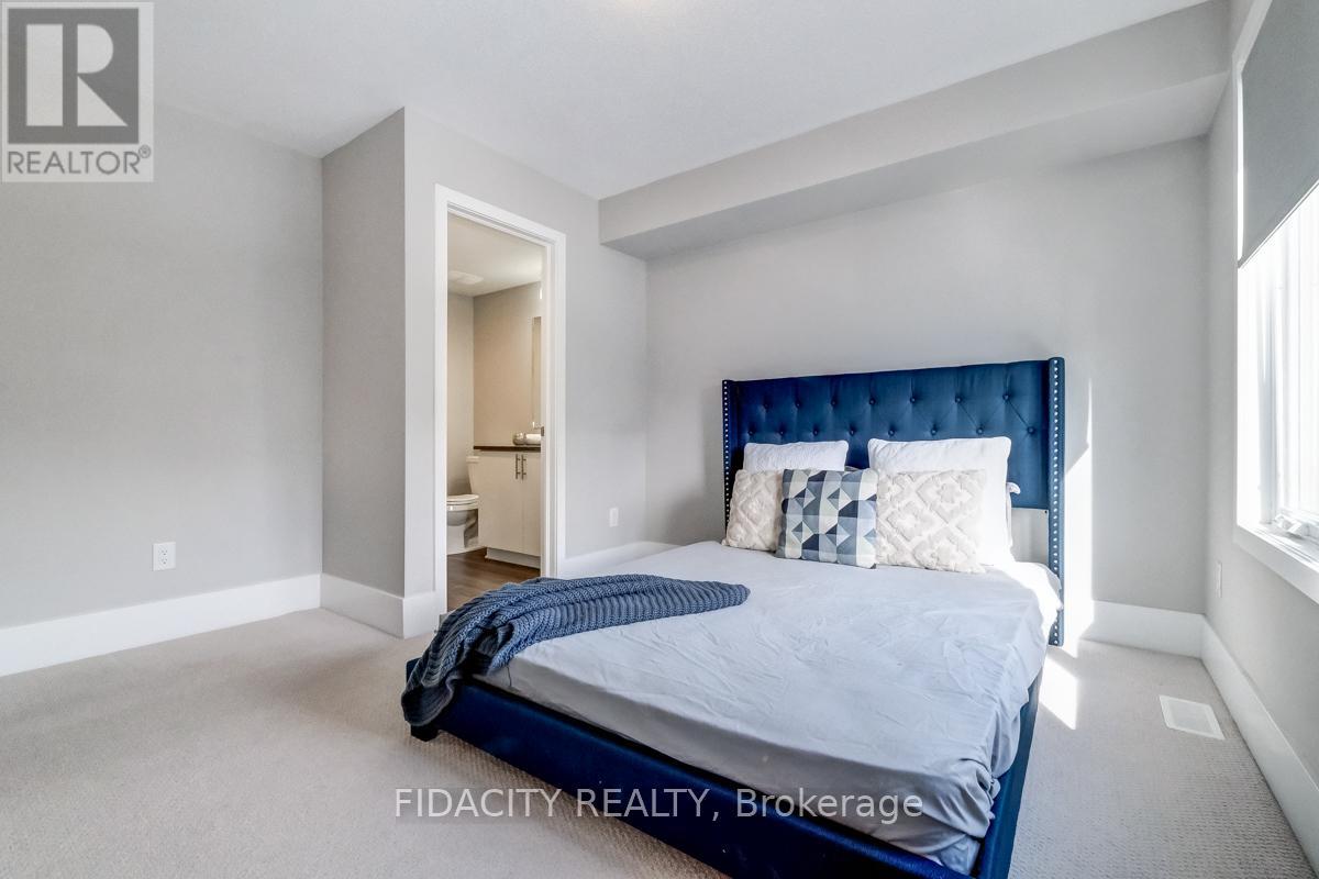 528 Ozawa Property Photo 13