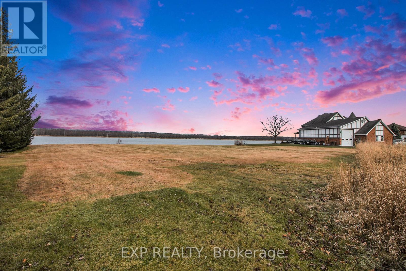 1829 Old Highway 174 Property Photo 1