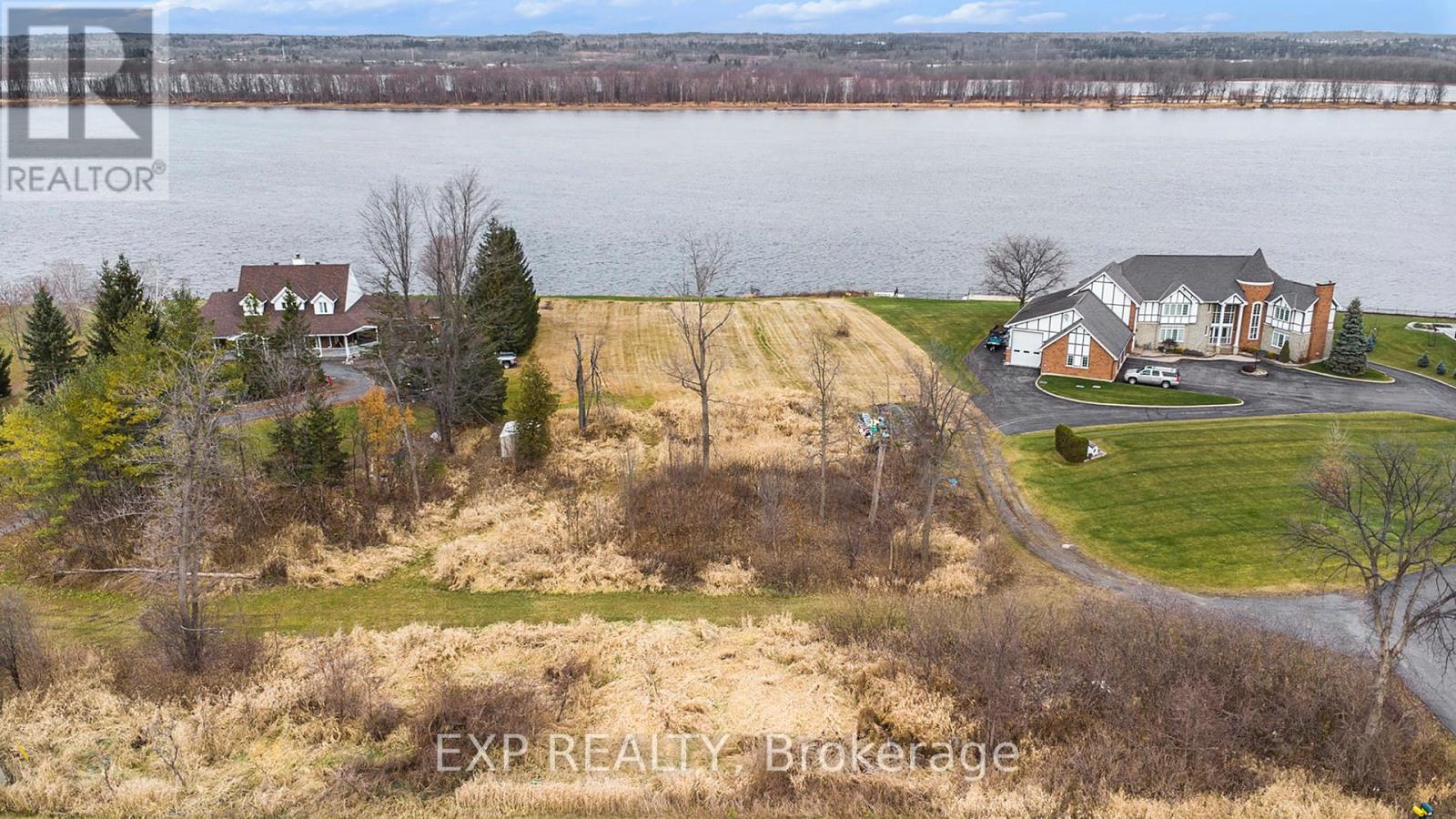 1829 Old Highway 174 Property Photo 9