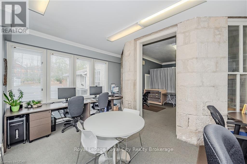 25 Waterloo Avenue Property Photo 16