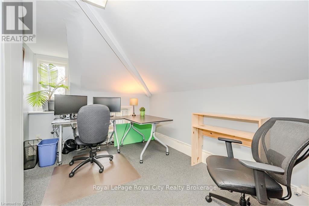 25 Waterloo Avenue Property Photo 23