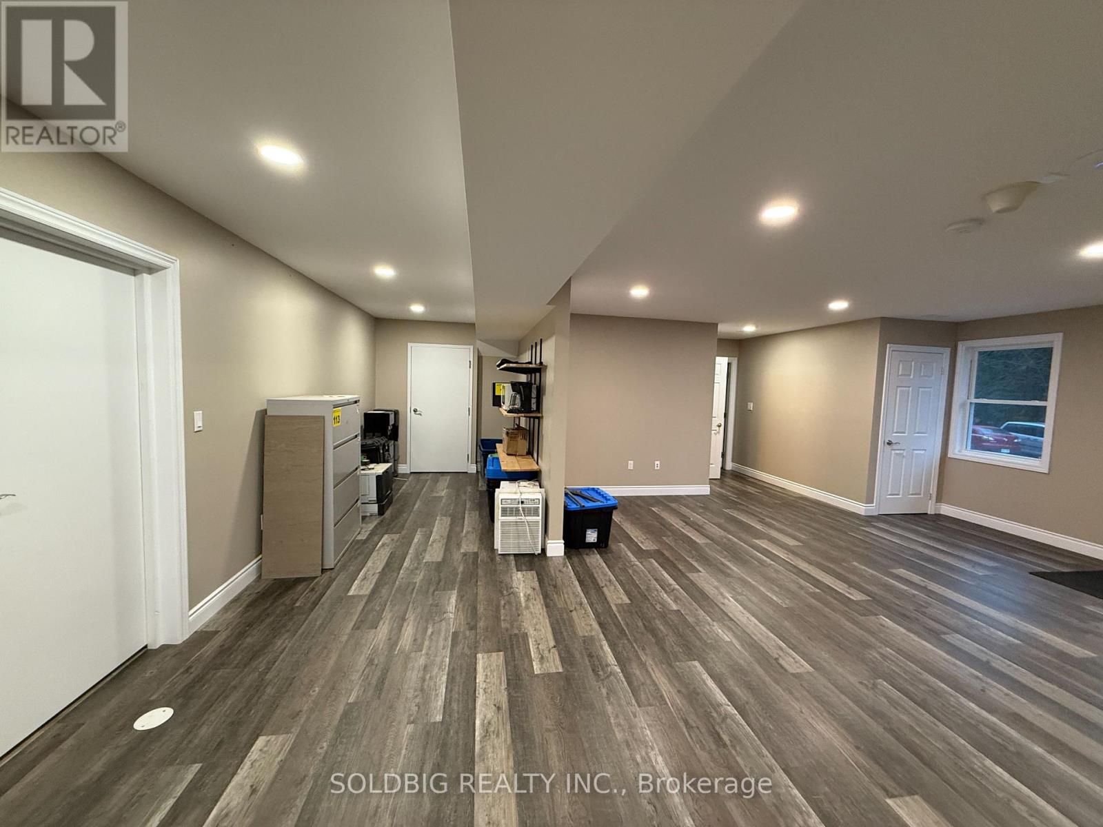 373008 6th Line Property Photo 3