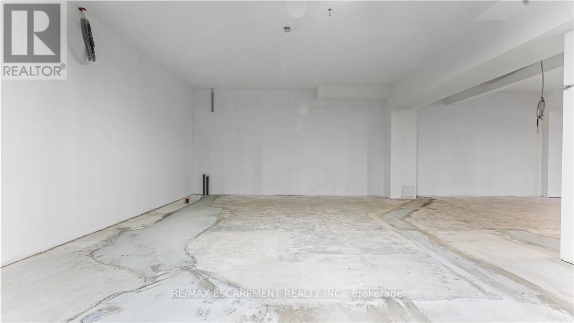 42 Dalhousie Street Property Photo 12