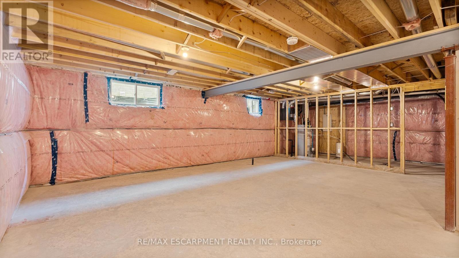 45 Vanrooy Trail Property Photo 28