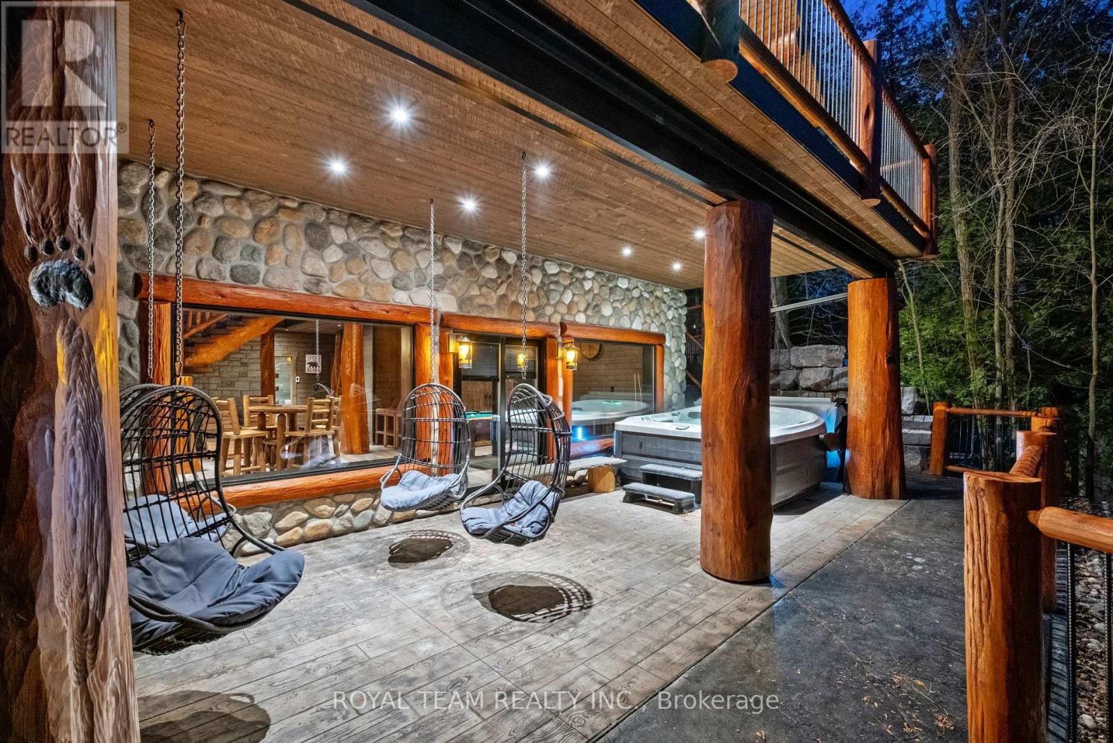 206 Dunfords Lane Property Photo 32