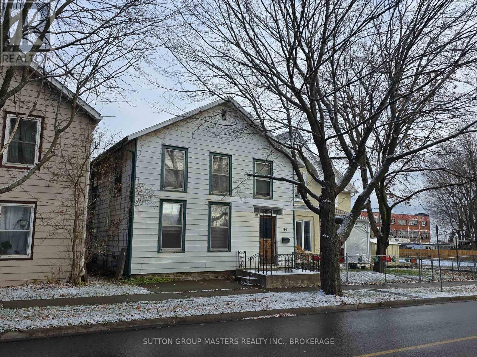 85 MAIN STREET Property Photo 1