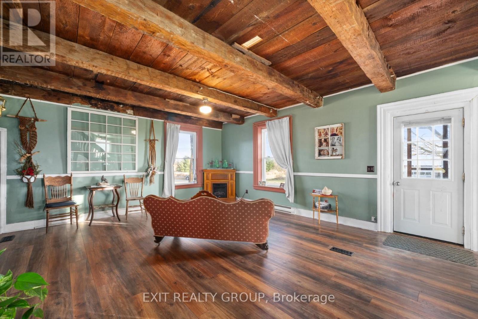 926 Grills Road Property Photo 17
