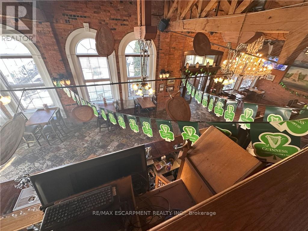 25 Jones Street Property Photo 14