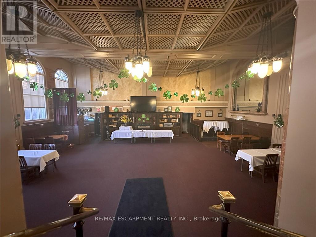 25 Jones Street Property Photo 15