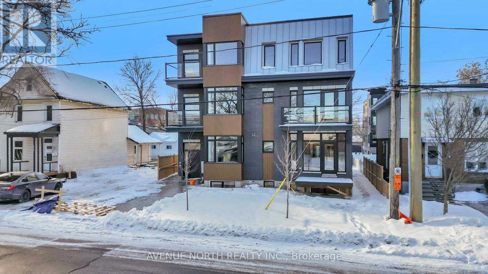 101 - 368 Tweedsmuir Avenue Property Photo 1