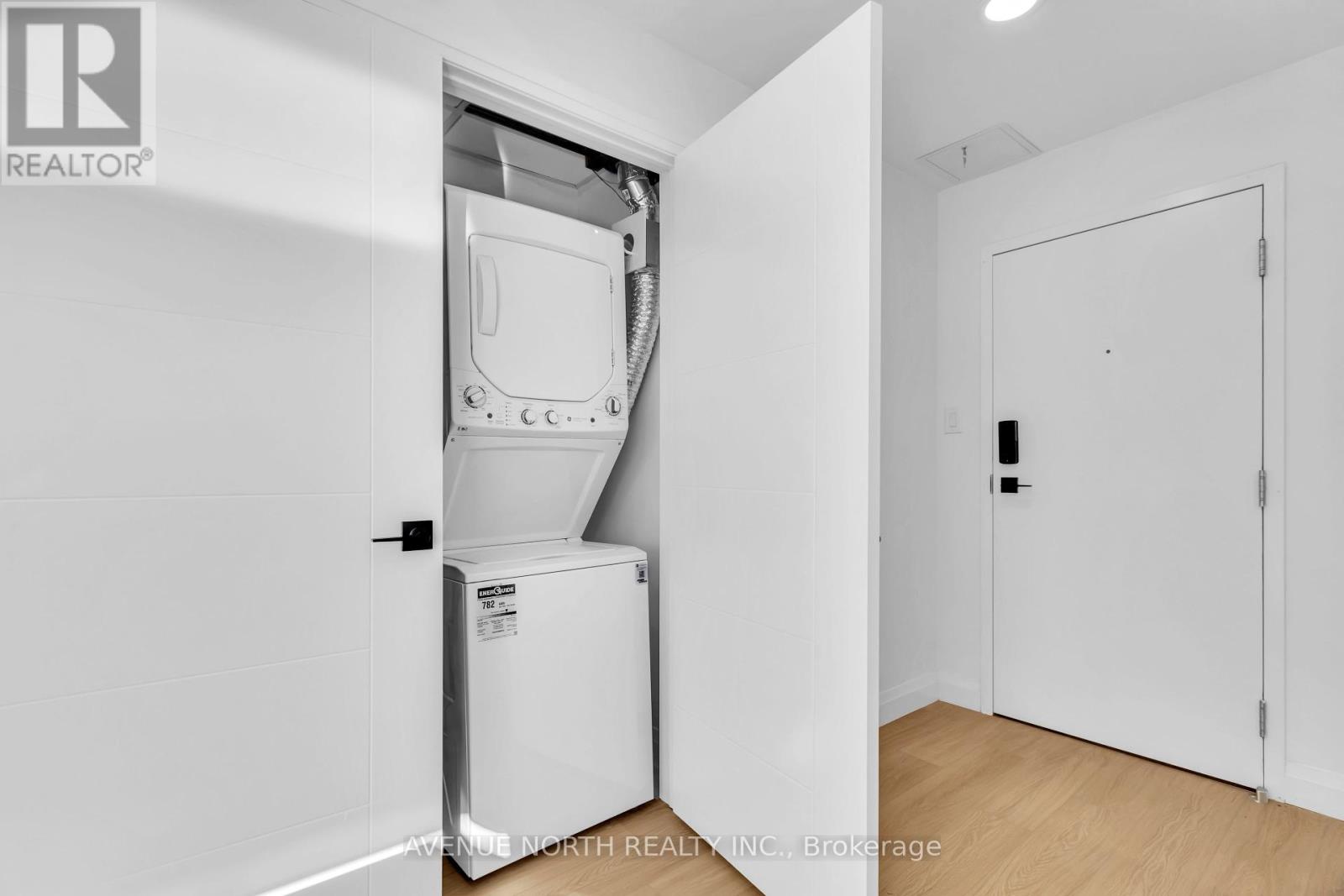 101 - 368 Tweedsmuir Avenue Property Photo 7