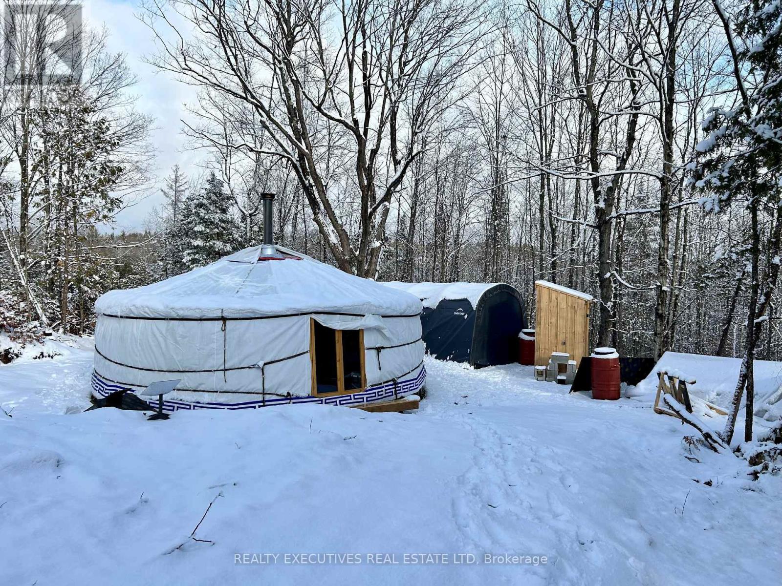 1825 Bennett Lake Road N Property Photo 15