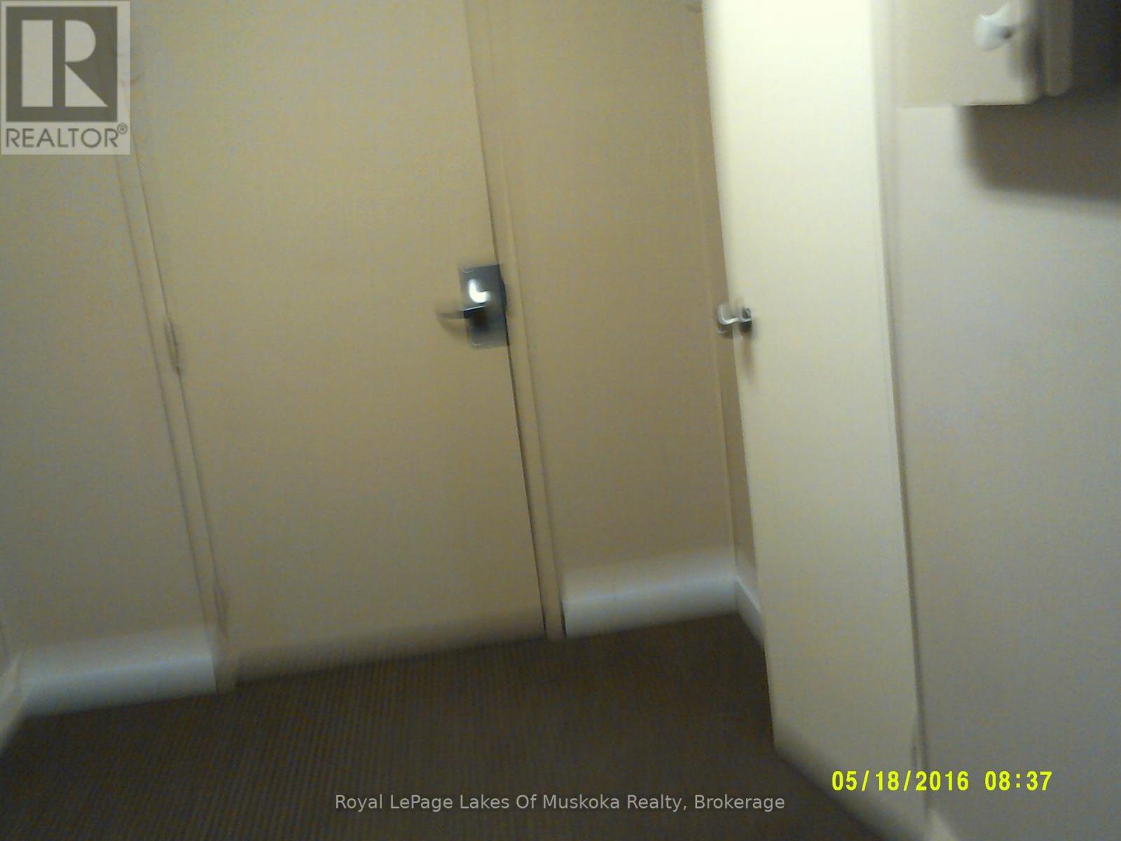 A - 108 Main Street E Property Photo 3