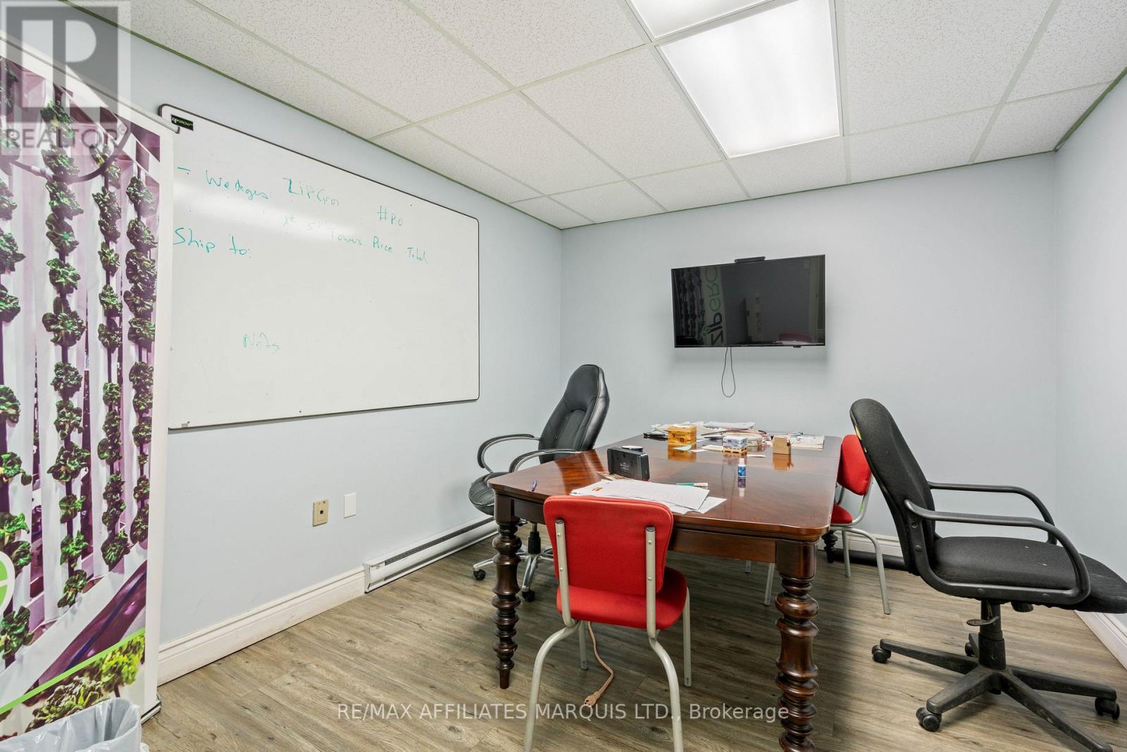 650 Cumberland Street Property Photo 12