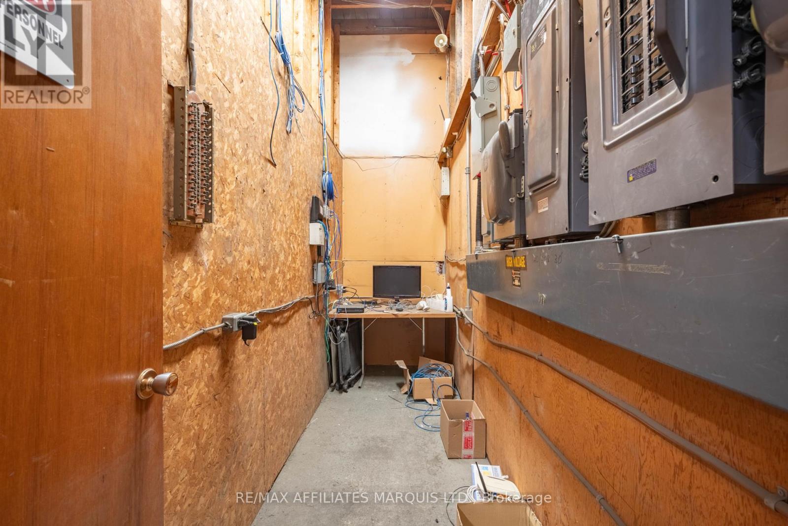 650 Cumberland Street Property Photo 22