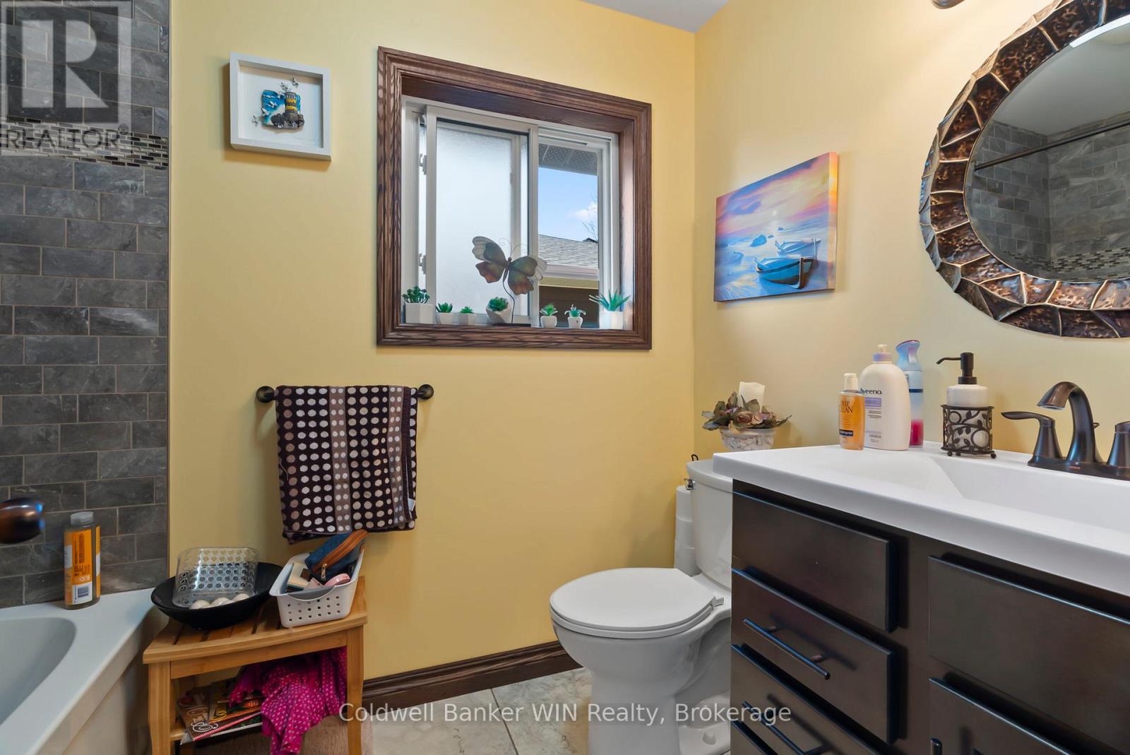 510 Church Crescent Property Photo 24