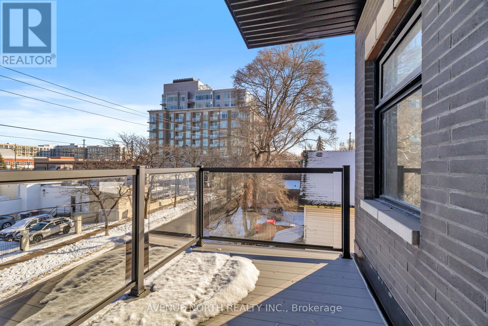 102 - 368 Tweedsmuir Avenue Property Photo 11