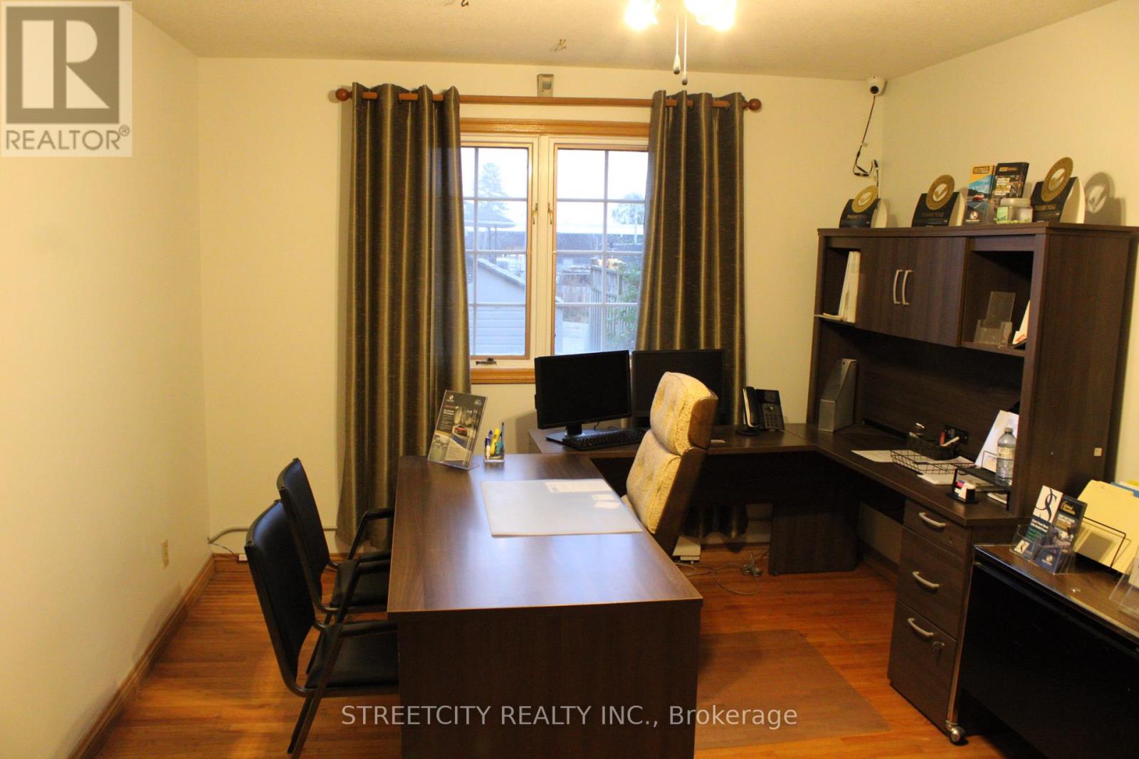 443 Exeter Road Property Photo 7