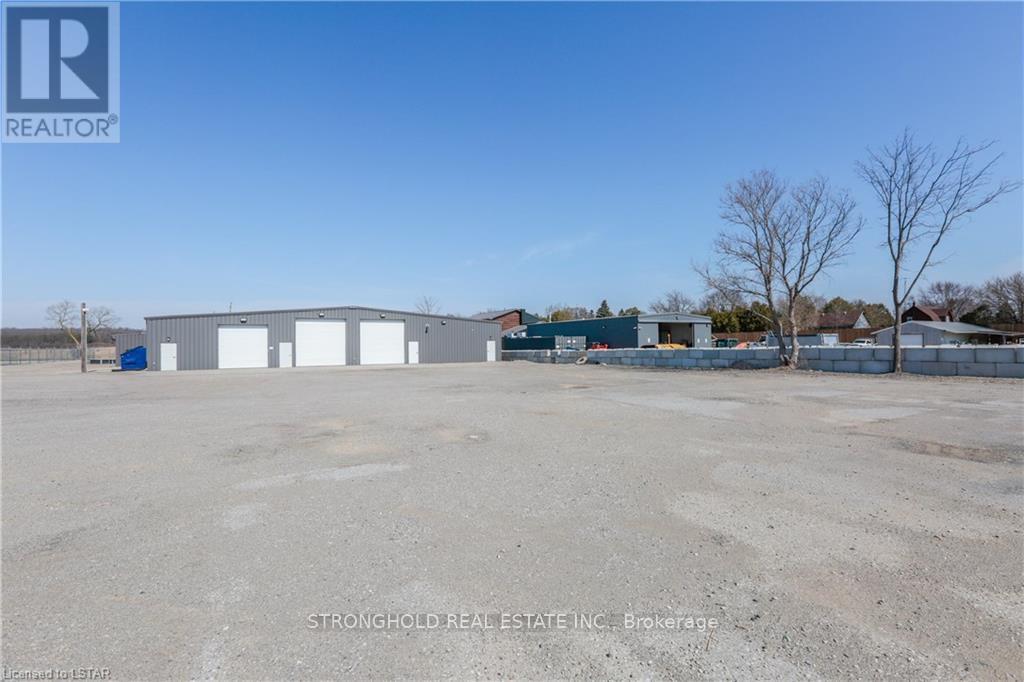 9911 Oxbow Drive Property Photo 18