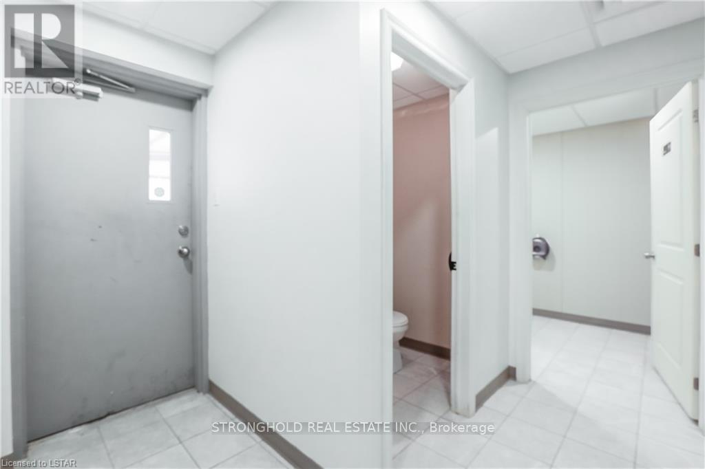 9911 Oxbow Drive Property Photo 30