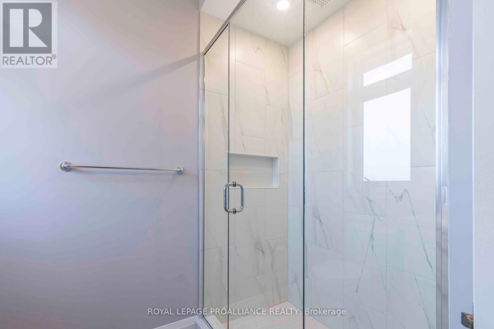 23 Mackenzie John Crescent Property Photo 15
