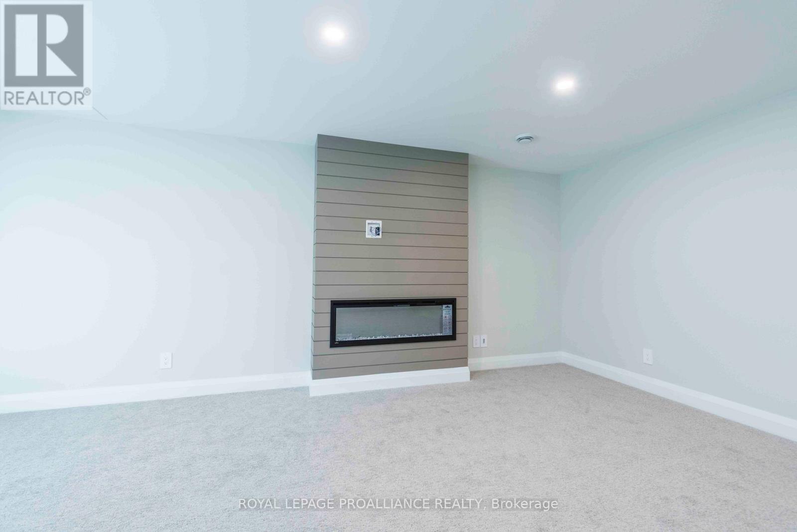 14 Mackenzie John Crescent Property Photo 24
