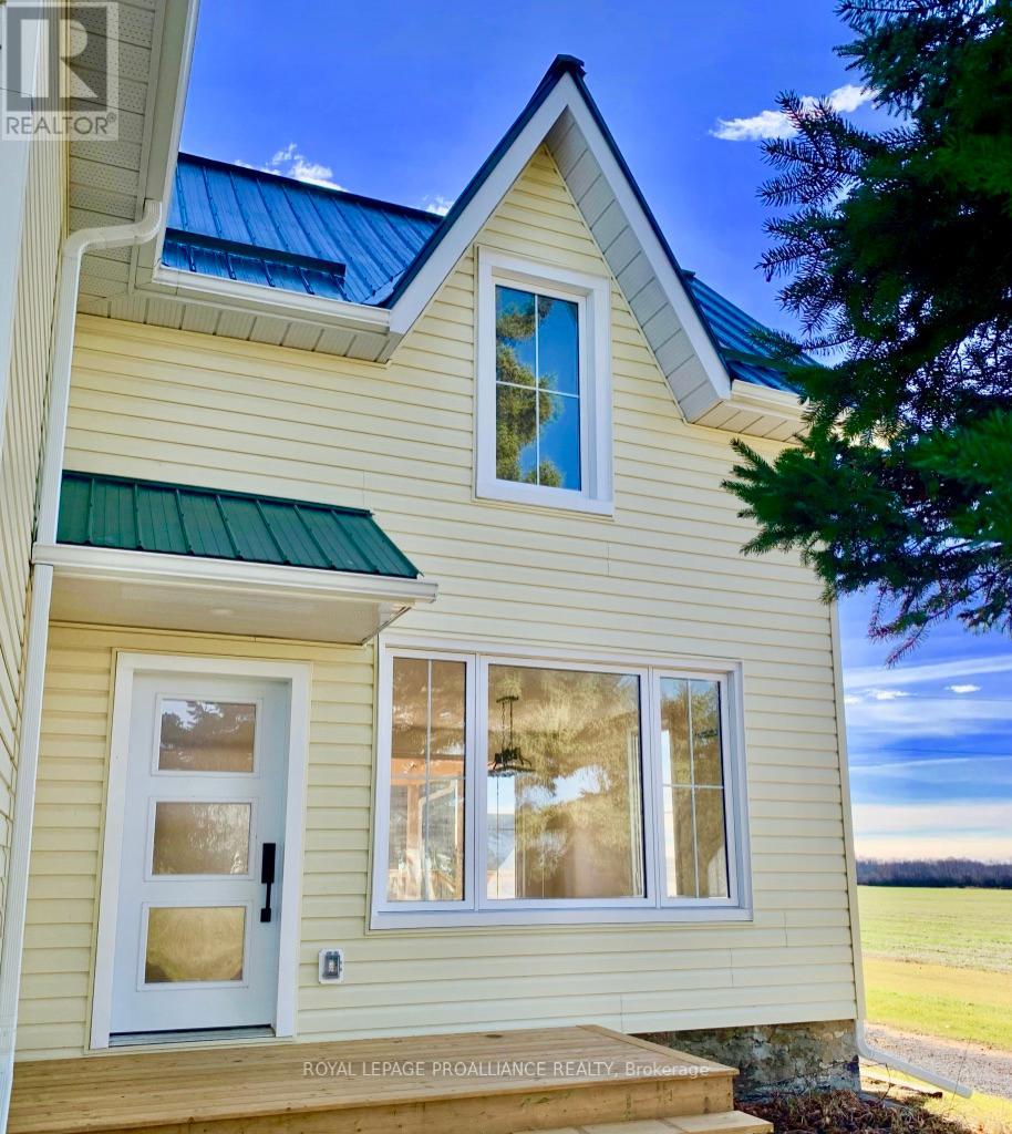 2961 Victoria Road Property Photo 3