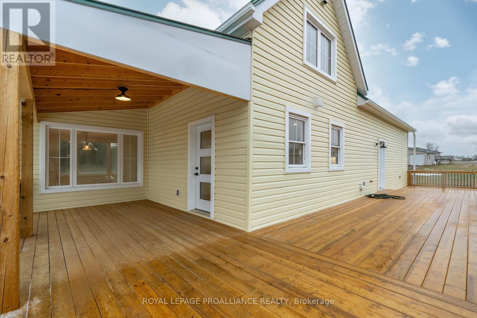 2961 Victoria Road Property Photo 32