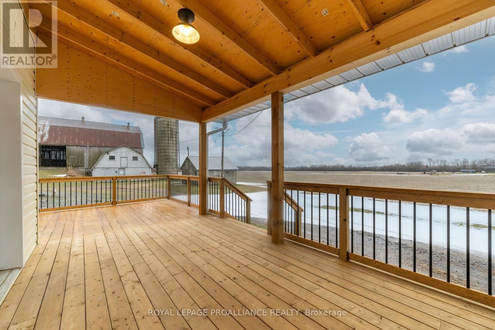 2961 Victoria Road Property Photo 33