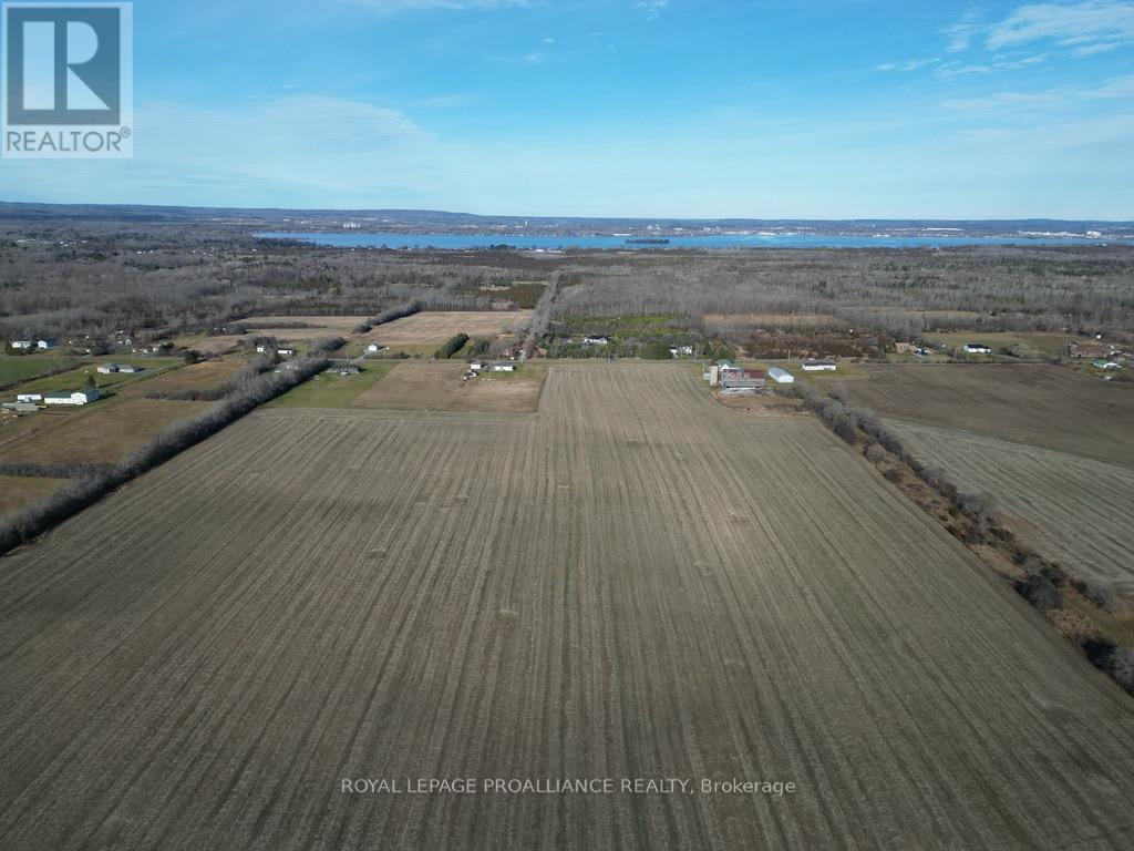 2961 Victoria Road Property Photo 34