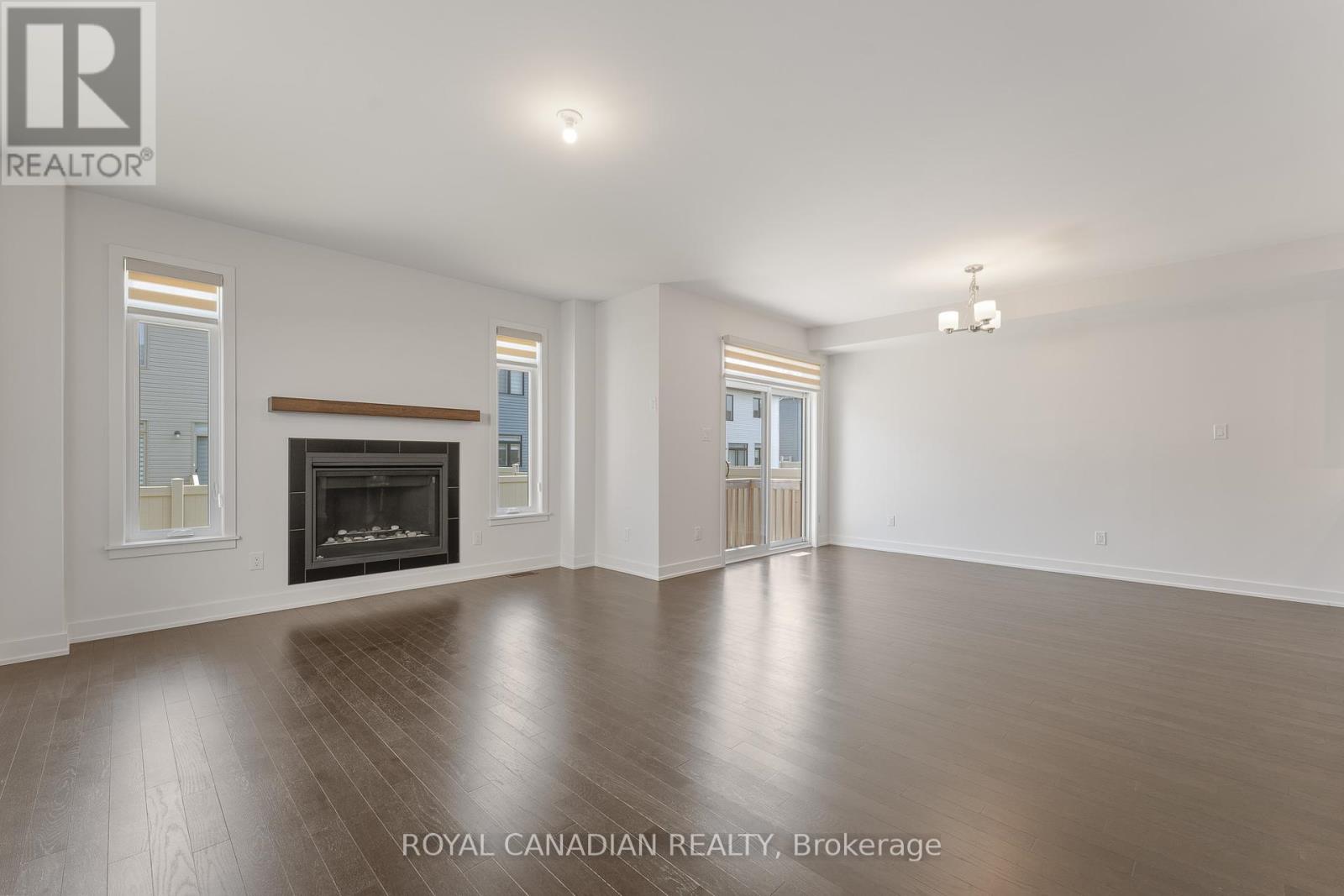 92 Big Dipper Street Property Photo 10