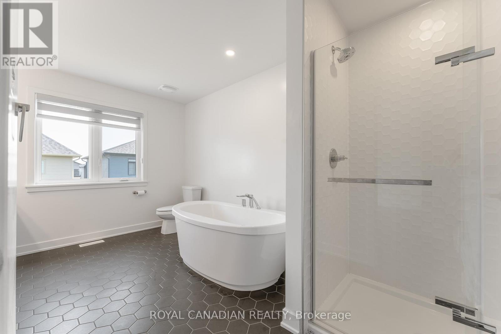 92 Big Dipper Street Property Photo 24